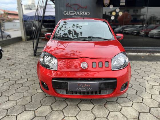 FIAT UNO 1.0 EVO VIVACE 8V FLEX 4P MANUAL FIAT UNO 1.0 EVO VIVACE 8V FLEX 4P MANUAL